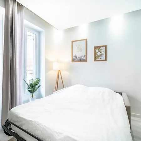 Frontiere Monaco - Moderne Renove - Ah 아파트