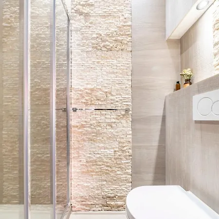 Apartment Frontiere Monaco - Moderne Renove - Ah