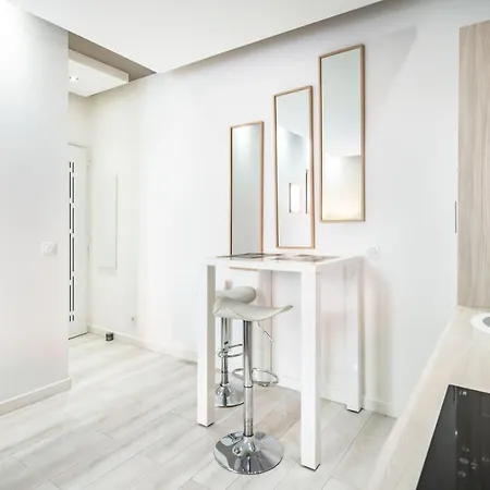 Frontiere Monaco - Moderne Renove - Ah *