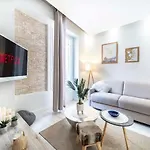 Lejlighed Frontiere Monaco - Moderne Renove - Ah