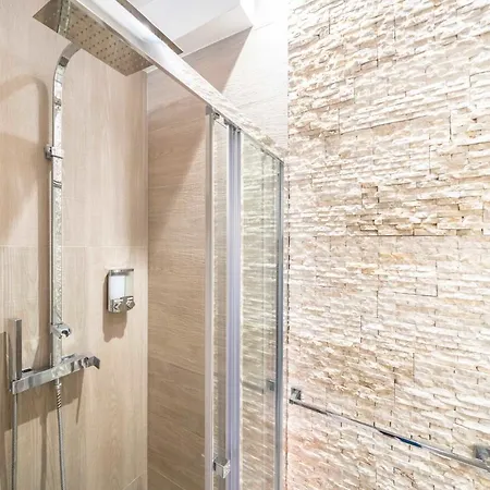 Διαμέρισμα Frontiere Monaco - Moderne Renove - Ah *