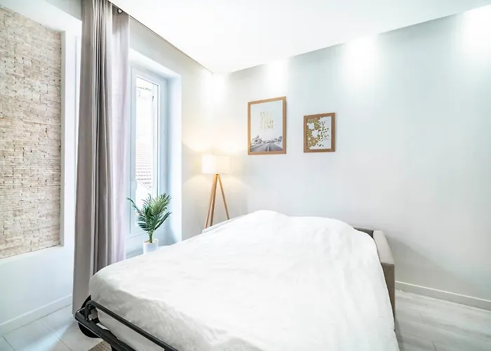 Frontiere Monaco - Moderne Renove - Ah شقة